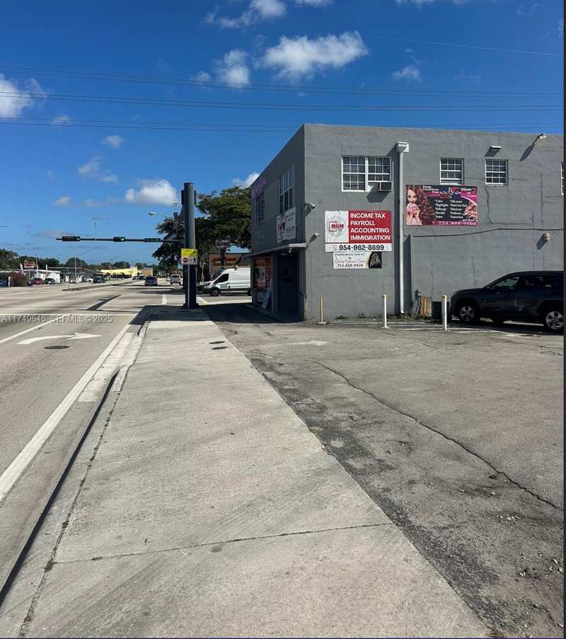 6400 & 6402 Pembroke Rd, Miramar FL 33023