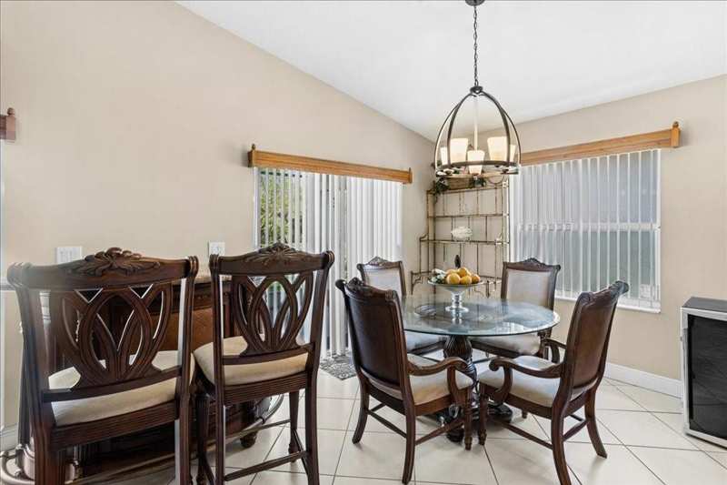 6358 Westchester Club Drive, Boynton Beach FL 33437