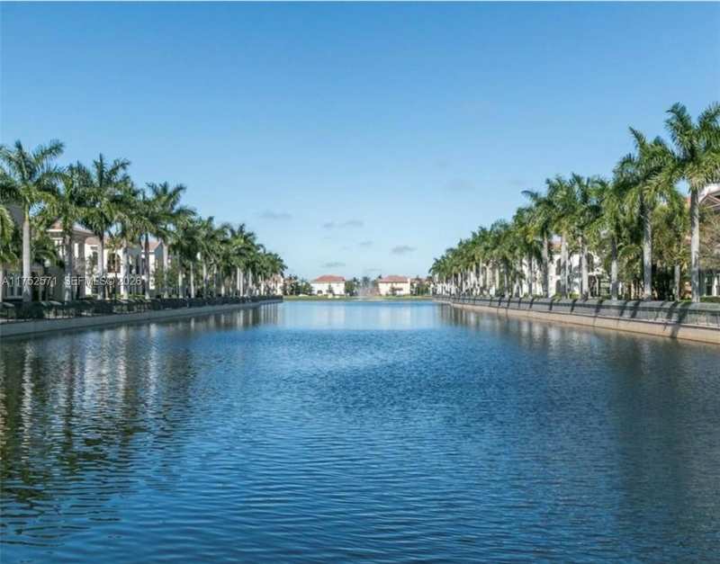 2910 NW 124th Way # 2910, Sunrise FL 33323