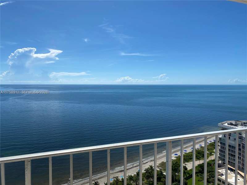 881 Ocean Dr # 22F, Key Biscayne FL 33149