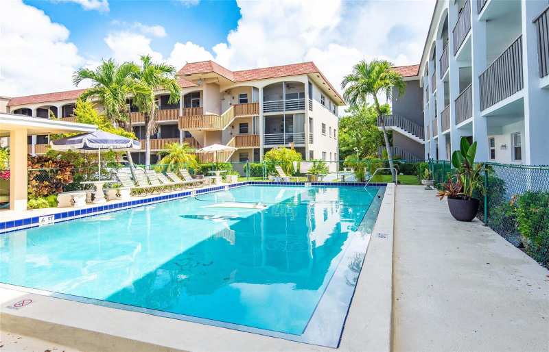 651 Pine Drive # 306, Pompano Beach FL 33060