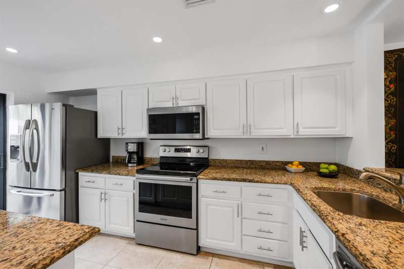 547 NE 7th Avenue # 3a, Fort Lauderdale FL 33301