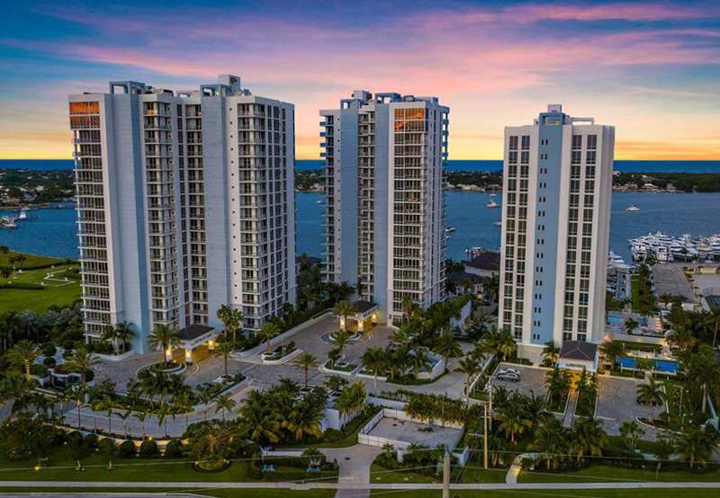 110 Water Club Court N, North Palm Beach FL 33408