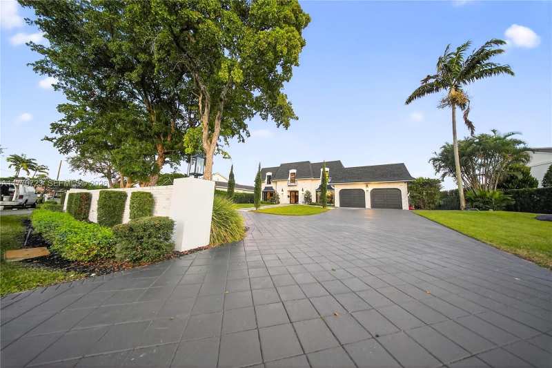 4312 NE 22nd Ave, Fort Lauderdale FL 33308