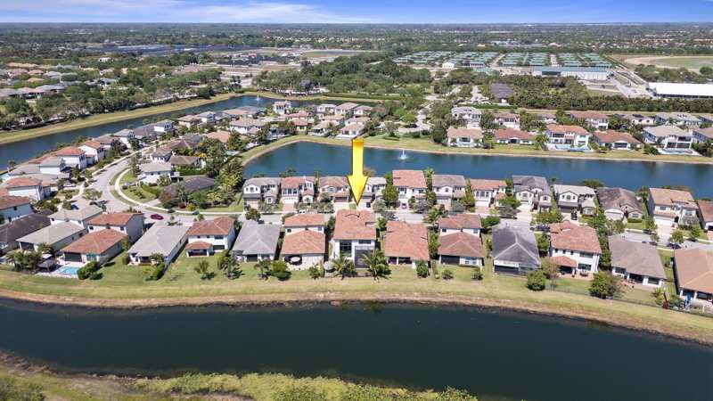 8451 Grand Prix Lane, Boynton Beach FL 33472