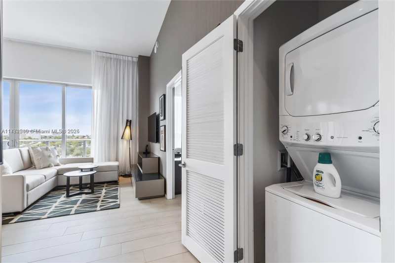 4010 S Ocean Dr # R406, Hollywood FL 33019