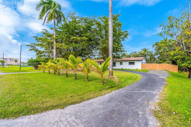 535 N Biscayne River Dr # 1, Miami FL 33169
