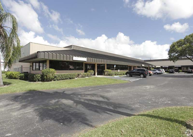 290 SW 12th Avenue, Pompano Beach FL 33069