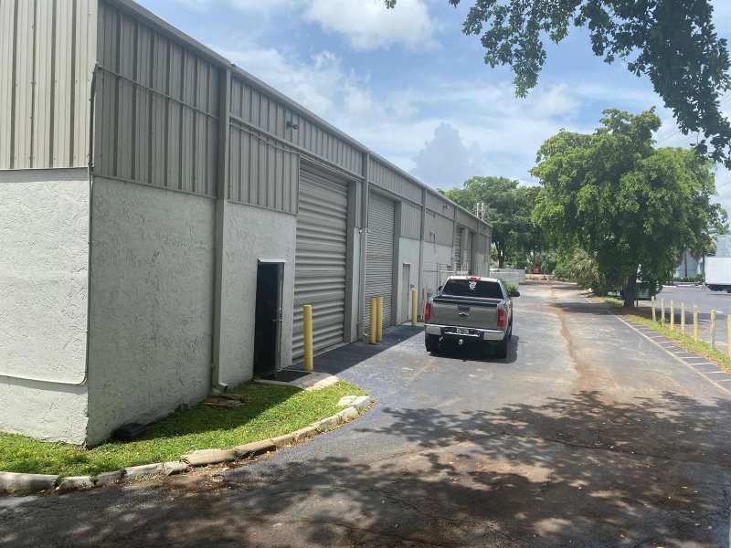 290 SW 12th Avenue, Pompano Beach FL 33069