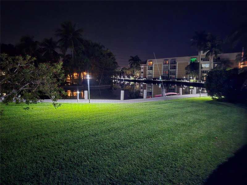 3010 NE 16 Avenue # 102, Oakland Park FL 33334