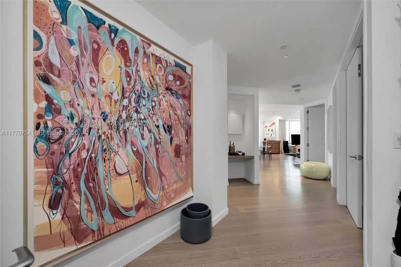 1425 Brickell Ave # 61E, Miami FL 33131