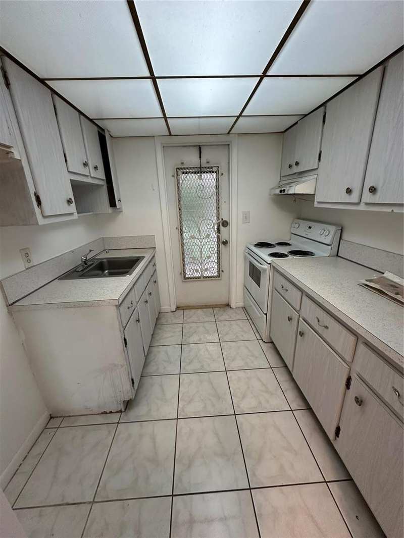 348 S Federal Highway # 2, Dania Beach FL 33004