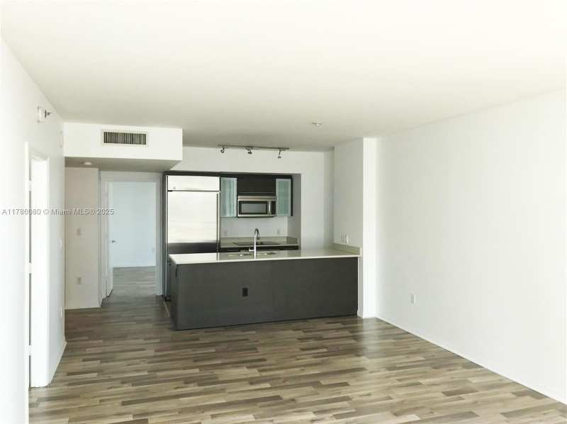 55 SE 6th St # 1610, Miami FL 33131