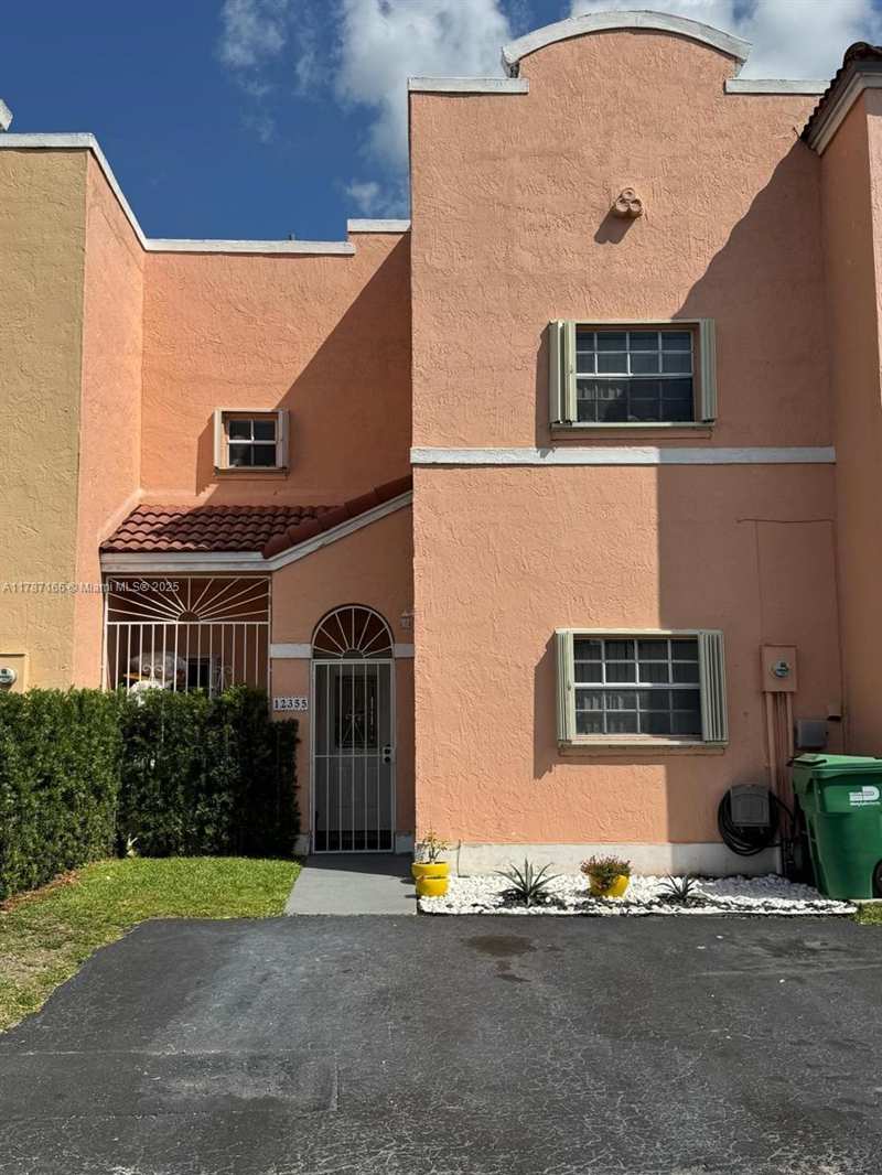 12355 NW 7th Ln, Miami FL 33182