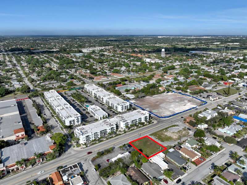 1616 N Dixie Highway, FL 33460