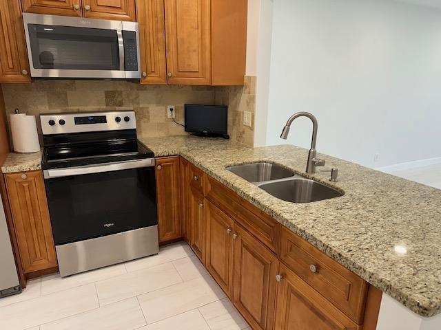 7605 NW 5th Court # 208, Margate FL 33063