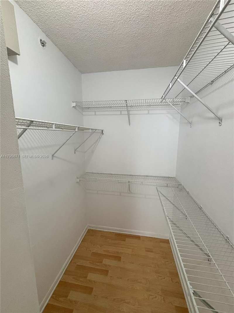 126 SW 17th Rd # 505, Miami FL 33129