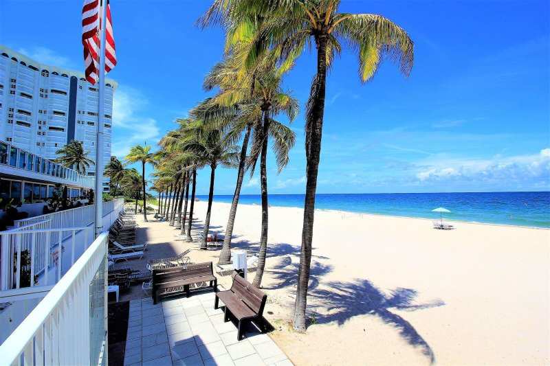 1360 S Ocean Boulevard # 2806, Pompano Beach FL 33062
