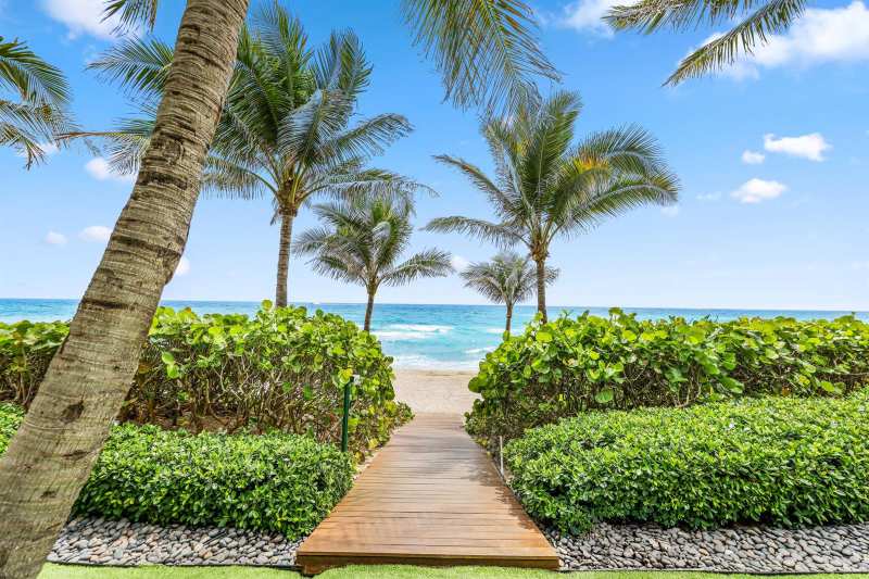 3715 S Ocean Boulevard, Highland Beach FL 33487