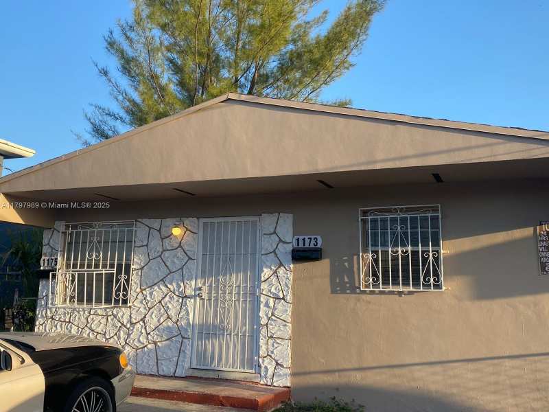 1173 NW 65th St, Miami FL 33150