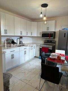 446 NW 80th St, Miami FL 33150