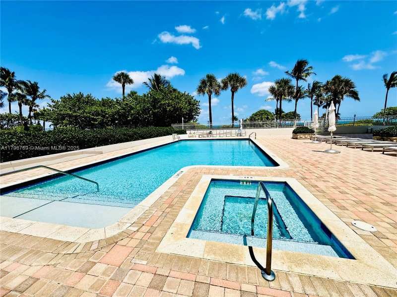 8855 Collins Ave # 7H, Surfside FL 33154