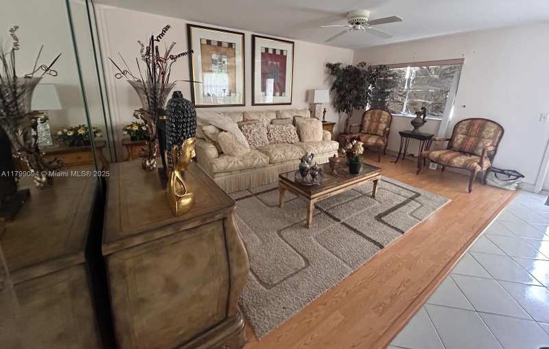 92 Saxony B # B, Delray Beach FL 33446