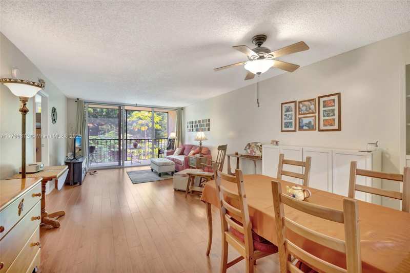7080 Environ Blvd # 223, Lauderhill FL 33319