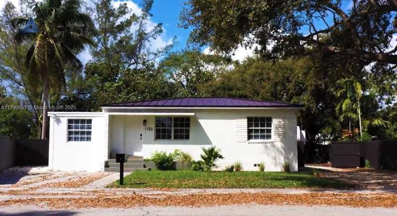 1153 NE 158th St, North Miami Beach FL 33162