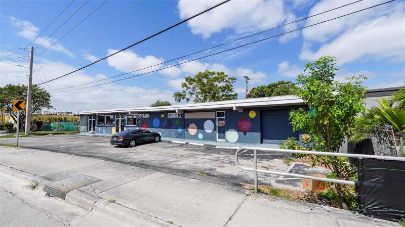 4231 N Dixie Hwy, Oakland Park FL 33334