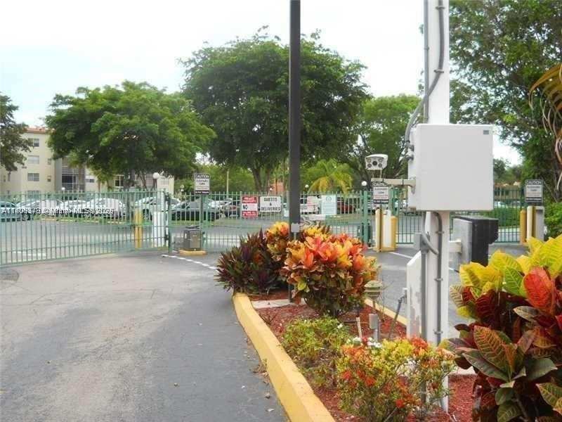 1800 SW 81st Ave # 1105, North Lauderdale FL 33068