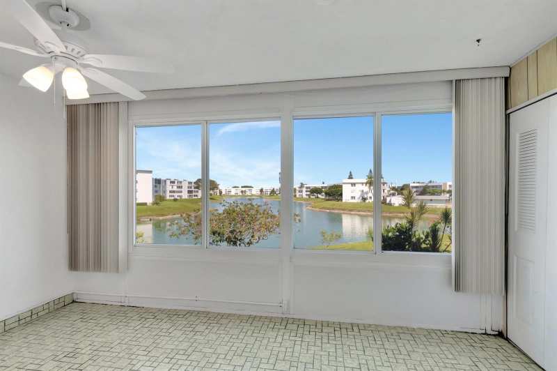 267 Wellington J # 267, West Palm Beach FL 33417