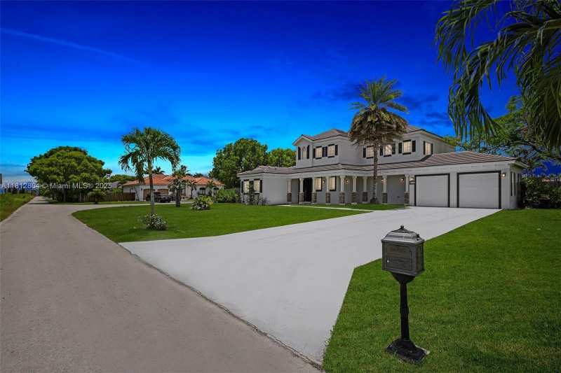 32360 SW 204th Ave, Homestead FL 33030