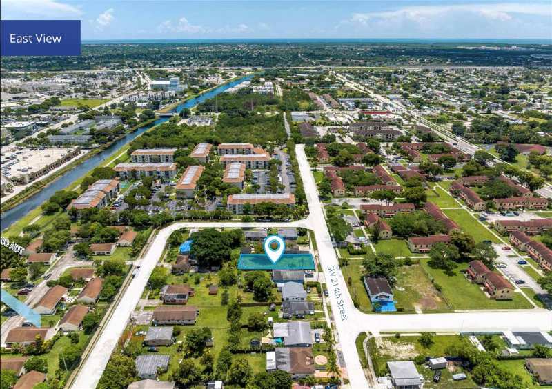 11417 SW 214th, Miami FL 33189