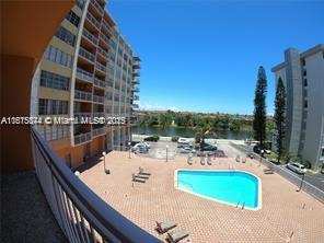 2025 NE 164th St # 405, North Miami Beach FL 33162