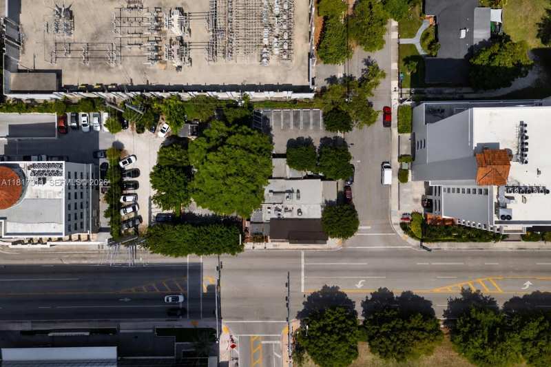 2345 SW 37th Ave, Miami FL 33145