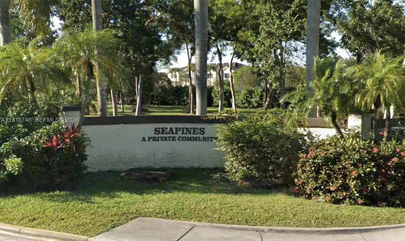 28152 SW 142nd Ct, Homestead FL 33033