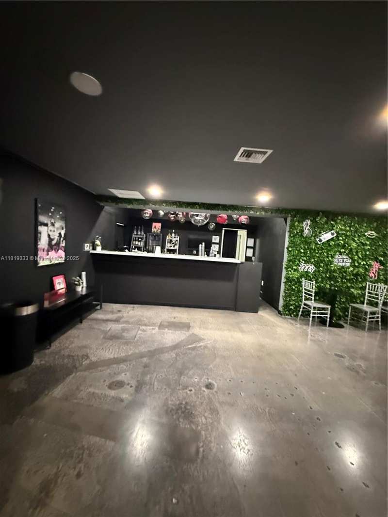 777 NE 79th St, Miami FL 33138