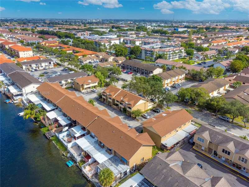5314 W 26th Ave # 105, Hialeah FL 33016