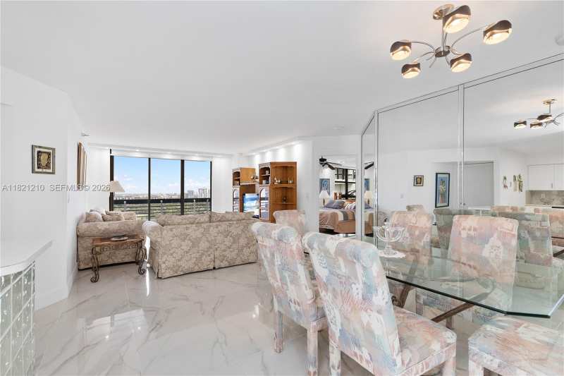 3530 Mystic Pointe Dr # 2108, Aventura FL 33180