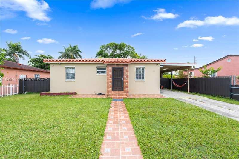 926 NW 3rd Ave, Homestead FL 33030