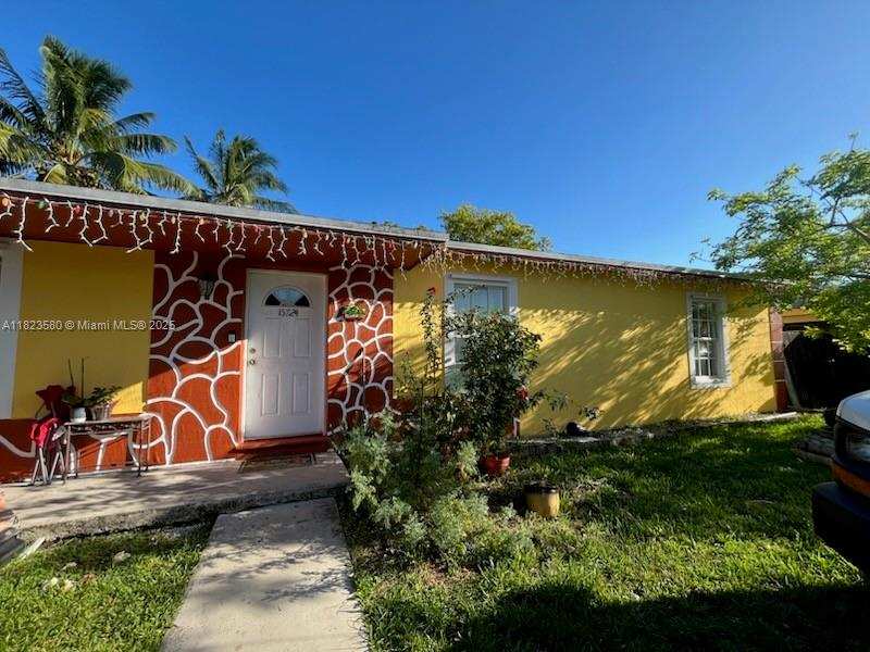 15724 SW 304th Ter, Homestead FL 33033