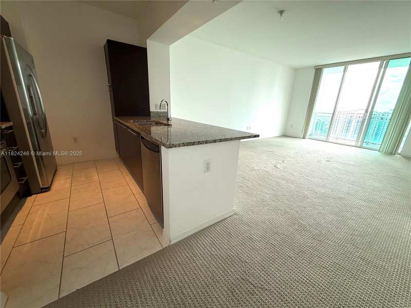 951 Brickell Ave # 3703, Miami FL 33131