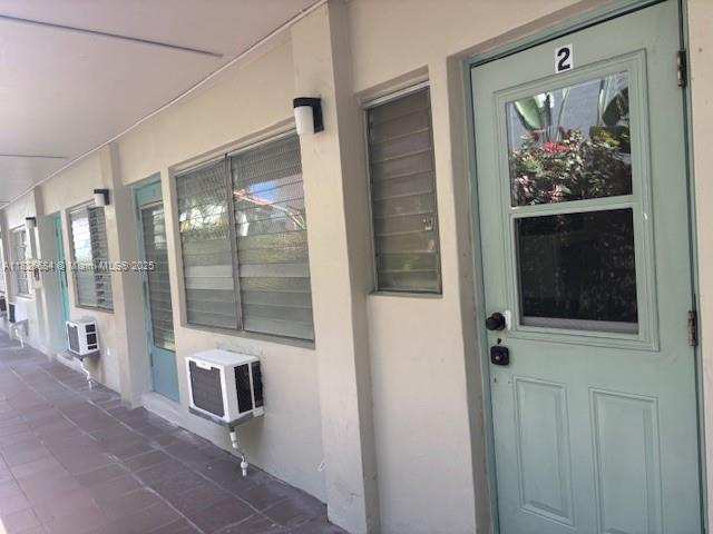 921 Meridian Ave # 2, Miami Beach FL 33139