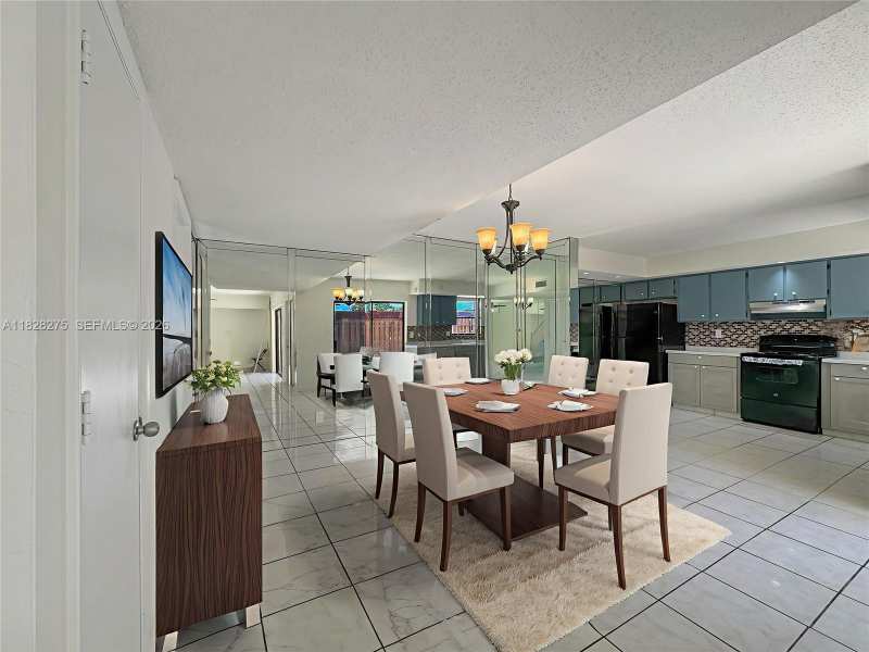 8103 SW 24th St, North Lauderdale FL 33068