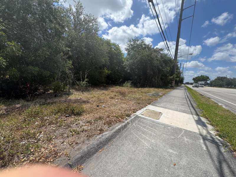 3358 S Jog Road, FL 33467