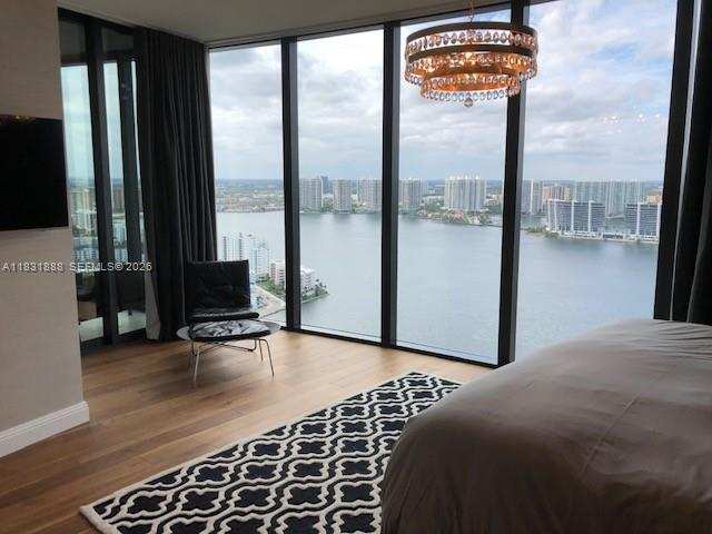 18555 Collins Ave # 3103, Sunny Isles Beach FL 33160