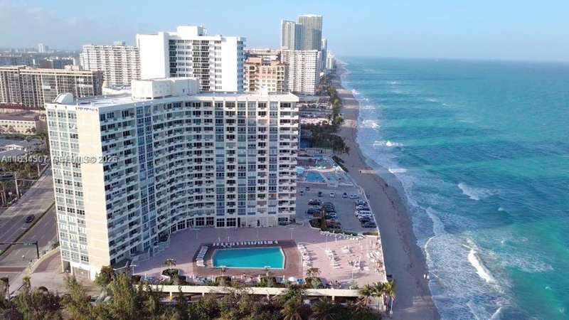 3180 S Ocean Dr # 1602, Hallandale Beach FL 33009