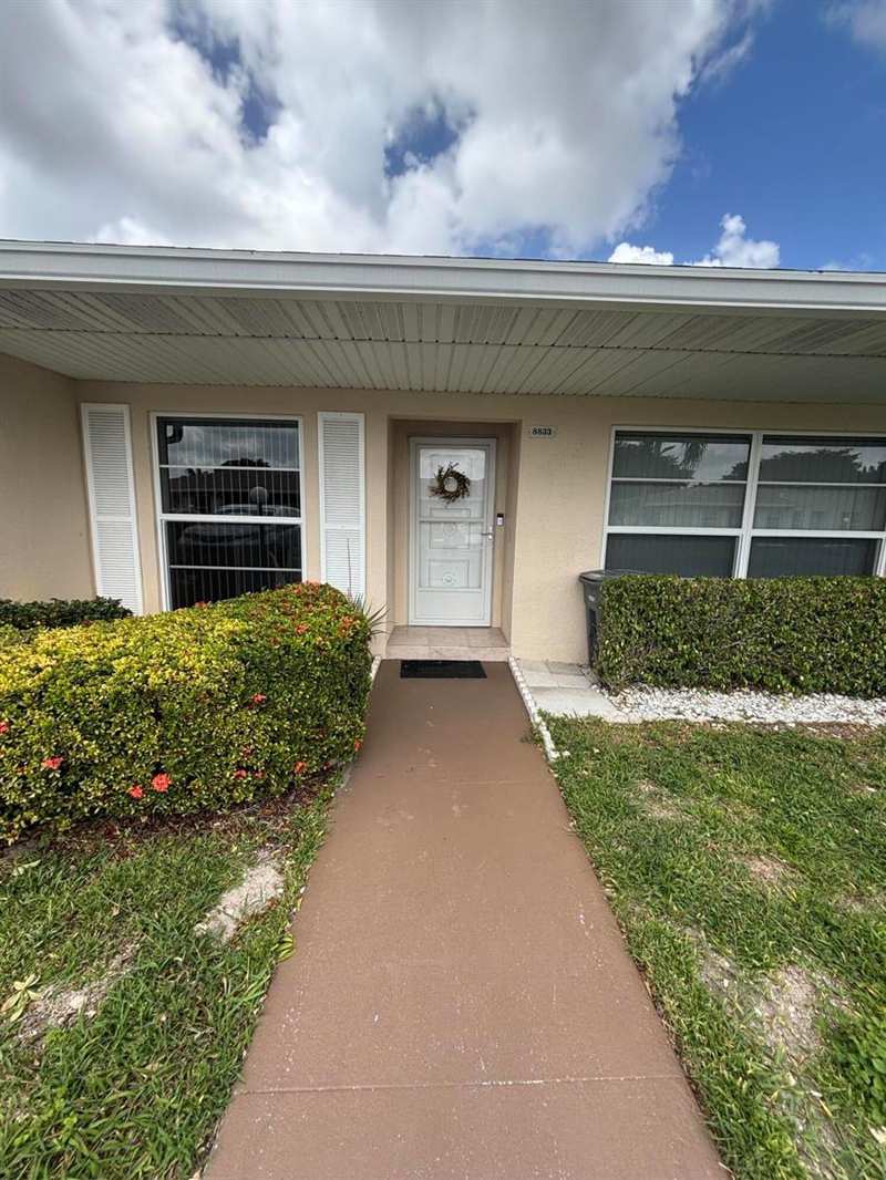 8833 Bella Vista Drive # 8833, Boca Raton FL 33433