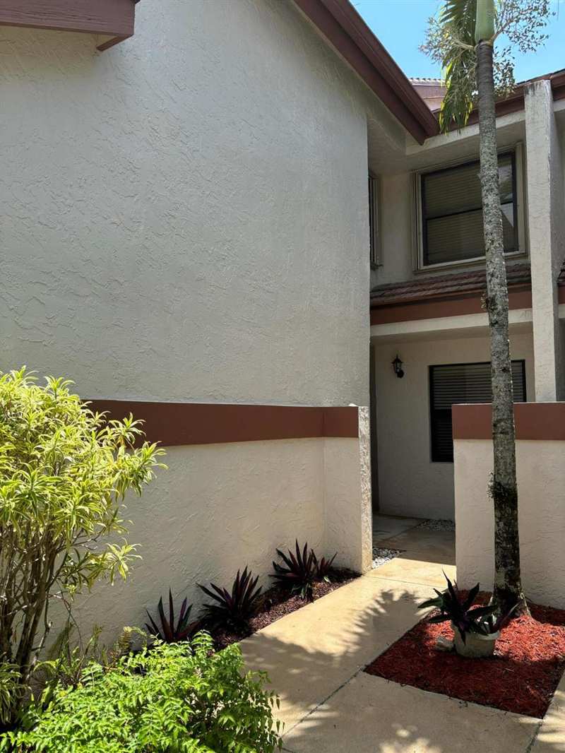 12692 Shoreline Drive # 3b, Wellington FL 33414